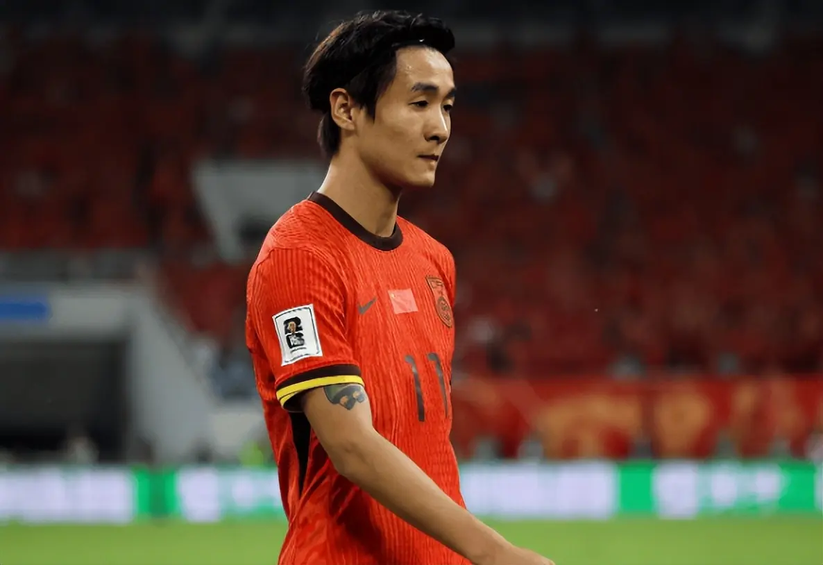 球和, 豪会宣告伤, div